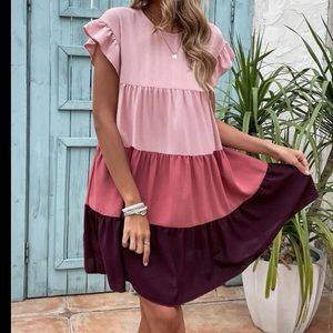 Color block flounce sleeve ruffle dress
